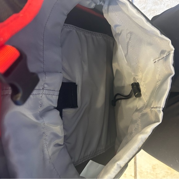 Timbuktu red/black yield pannier bike bag nwt - Picture 7 of 7